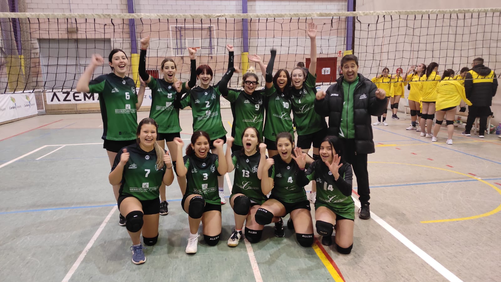 Neste momento estás a ver Moito volei en Carballo